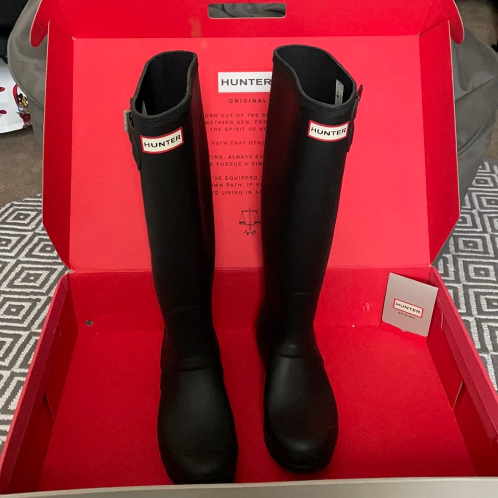 HUNTER Women’s Original Tall Rain Boots